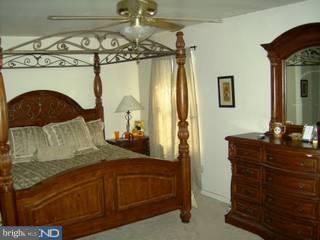 140 Crossing Way Lindenwold, NJ 08021 - Photo 6 of 6 Gallery Image 6