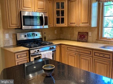 1256 Strathmann Drive Southampton, PA 18966 - Photo 6 of 27 Updated Appliances