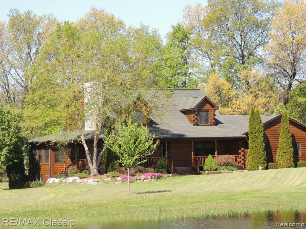 2447 North Hacker Road Howell, MI 48855 - Photo 55 of 62 Wonderful summer views
