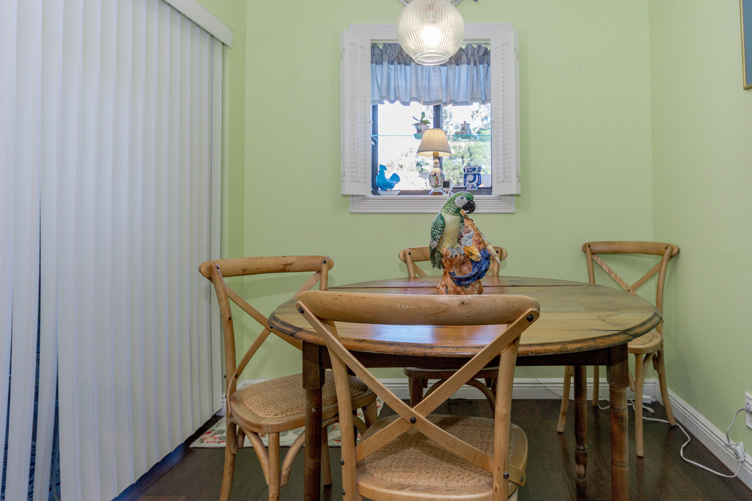 13947 Nesting Way, Unit C Delray Beach, FL 33484 - Photo 10 of 28 Kitchen Table