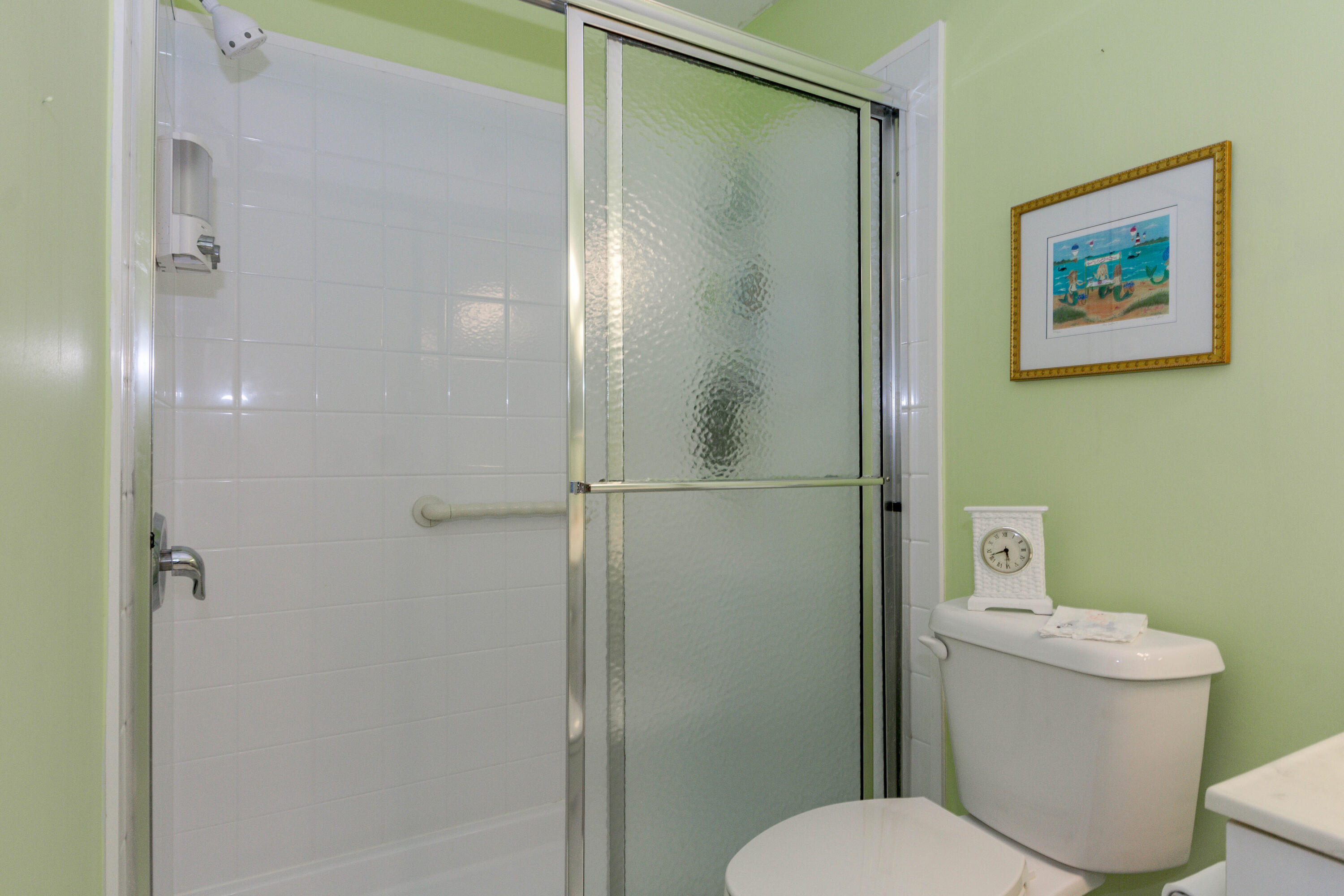 13947 Nesting Way, Unit C Delray Beach, FL 33484 - Photo 15 of 28 Walk In Shower
