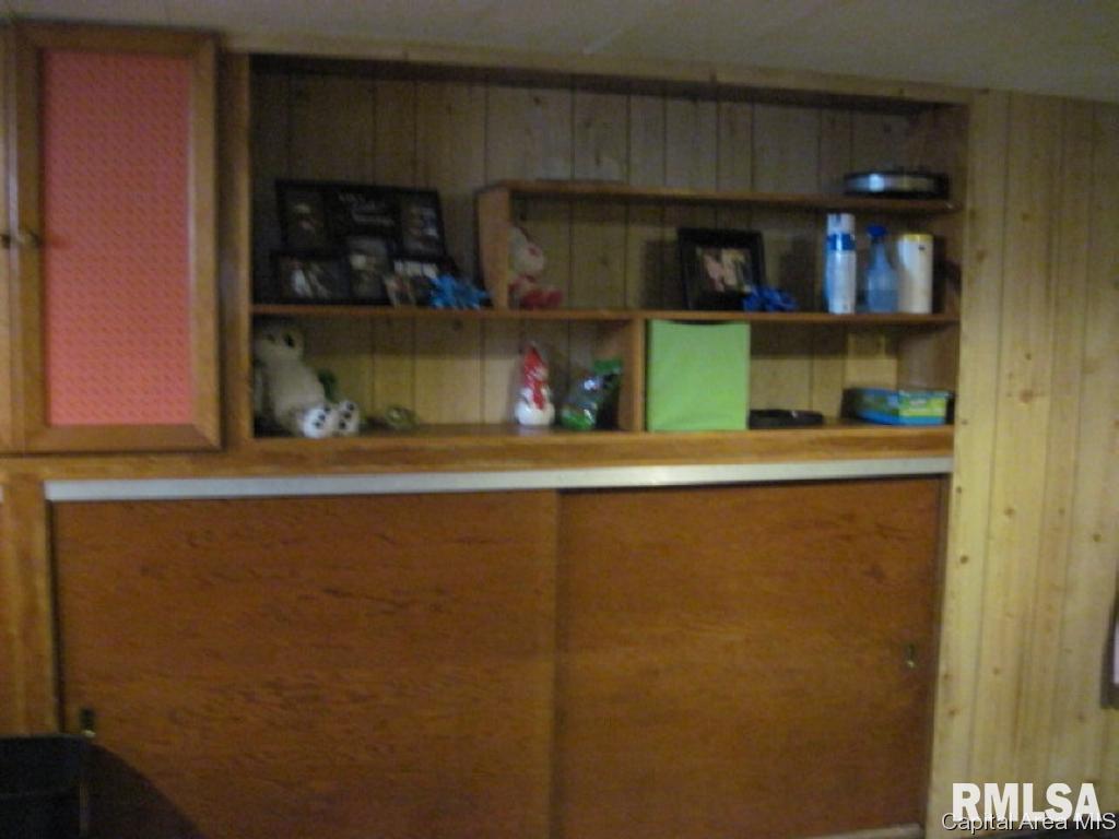 2125 East Buchanan Street Springfield, IL 62703 - Photo 14 of 21