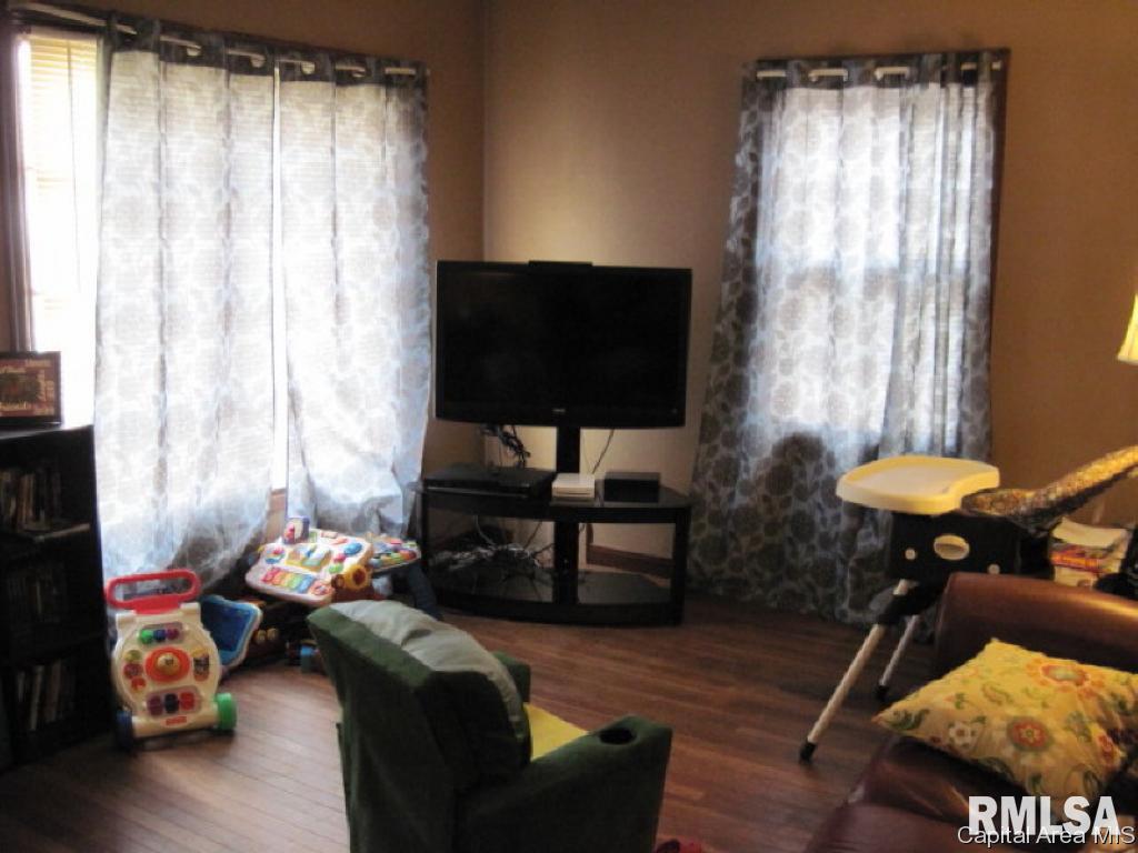 2125 East Buchanan Street Springfield, IL 62703 - Photo 8 of 21