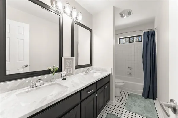 $899,000 | 210 Weatherwood Circle, Alpharetta, GA 30004