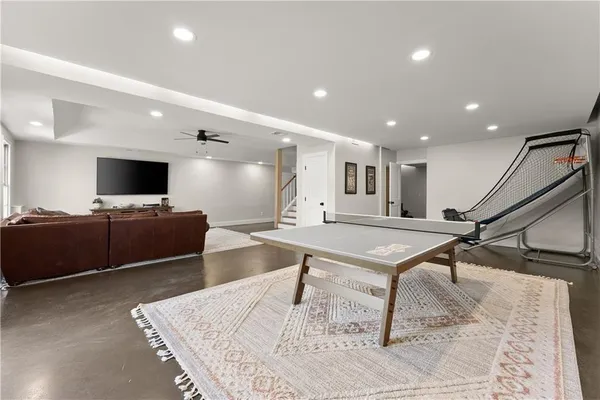 $899,000 | 210 Weatherwood Circle, Alpharetta, GA 30004