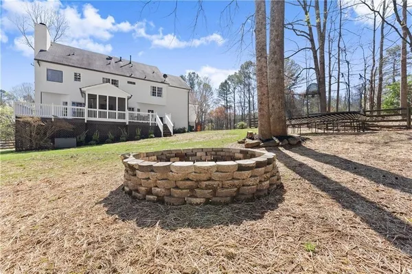 $899,000 | 210 Weatherwood Circle, Alpharetta, GA 30004