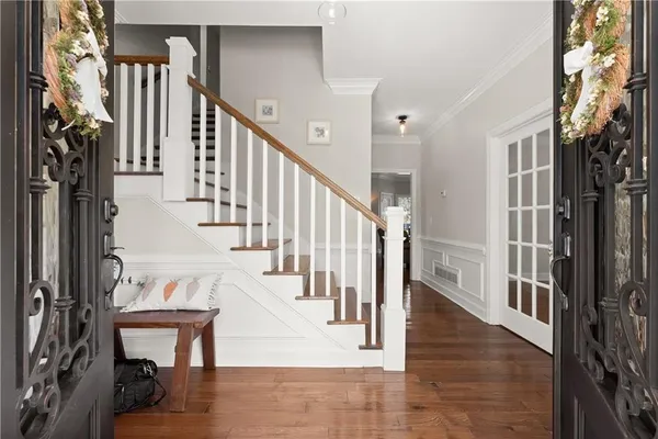 $899,000 | 210 Weatherwood Circle, Alpharetta, GA 30004