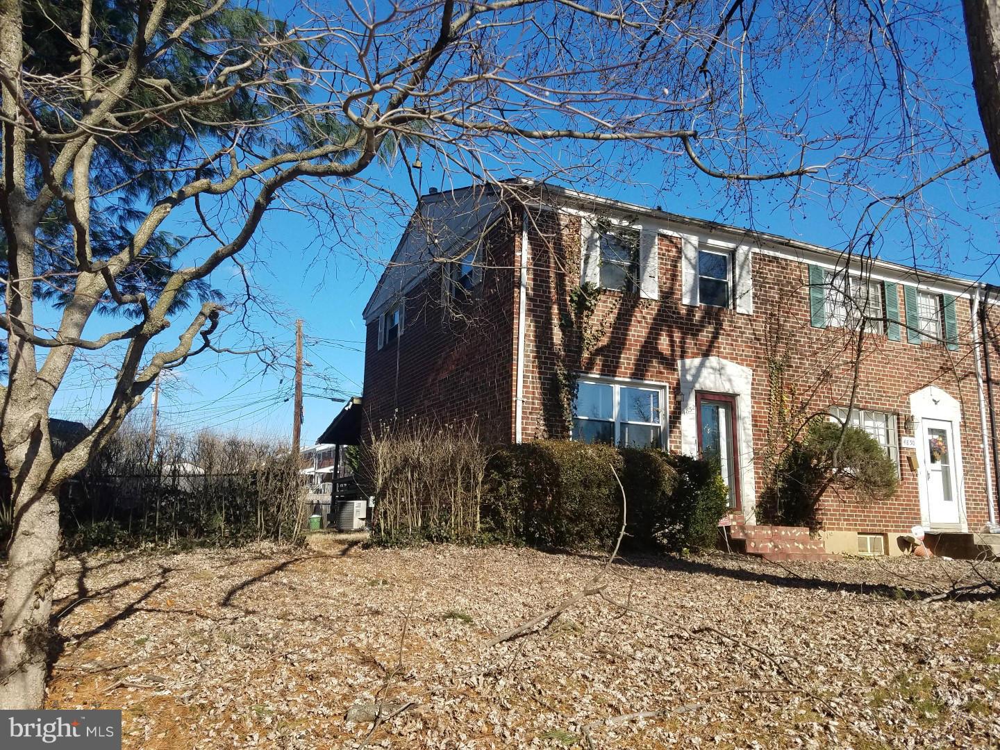 4852 Melbourne Road Baltimore, MD 21229 - Photo 1 of 11 Exterior (Front)