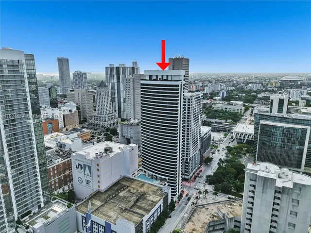 $950,000 | 225 North Miami Avenue, Unit 901, Miami, FL 33128