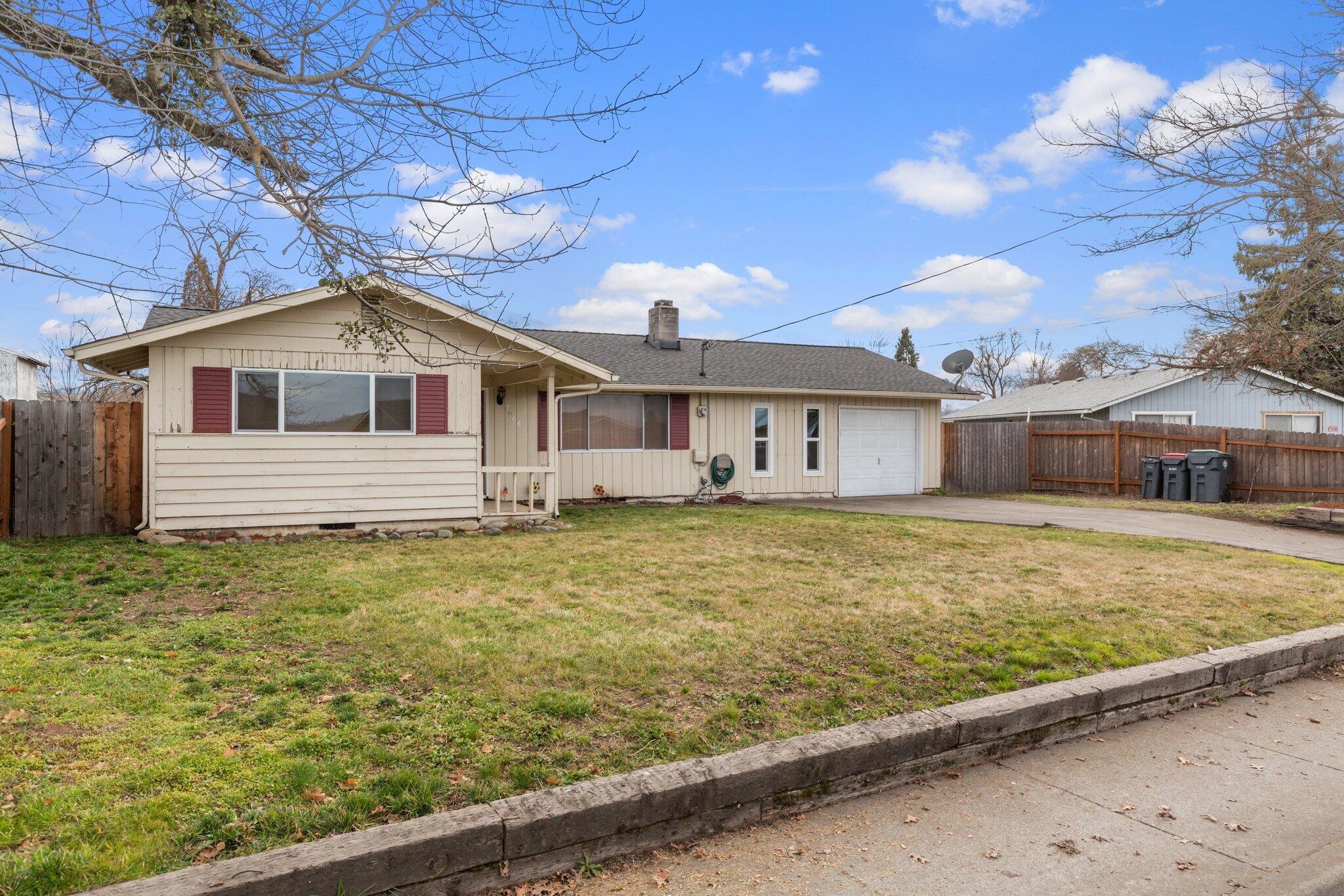 7966 Division Road White City, OR 97503 - Photo 23 of 23 23