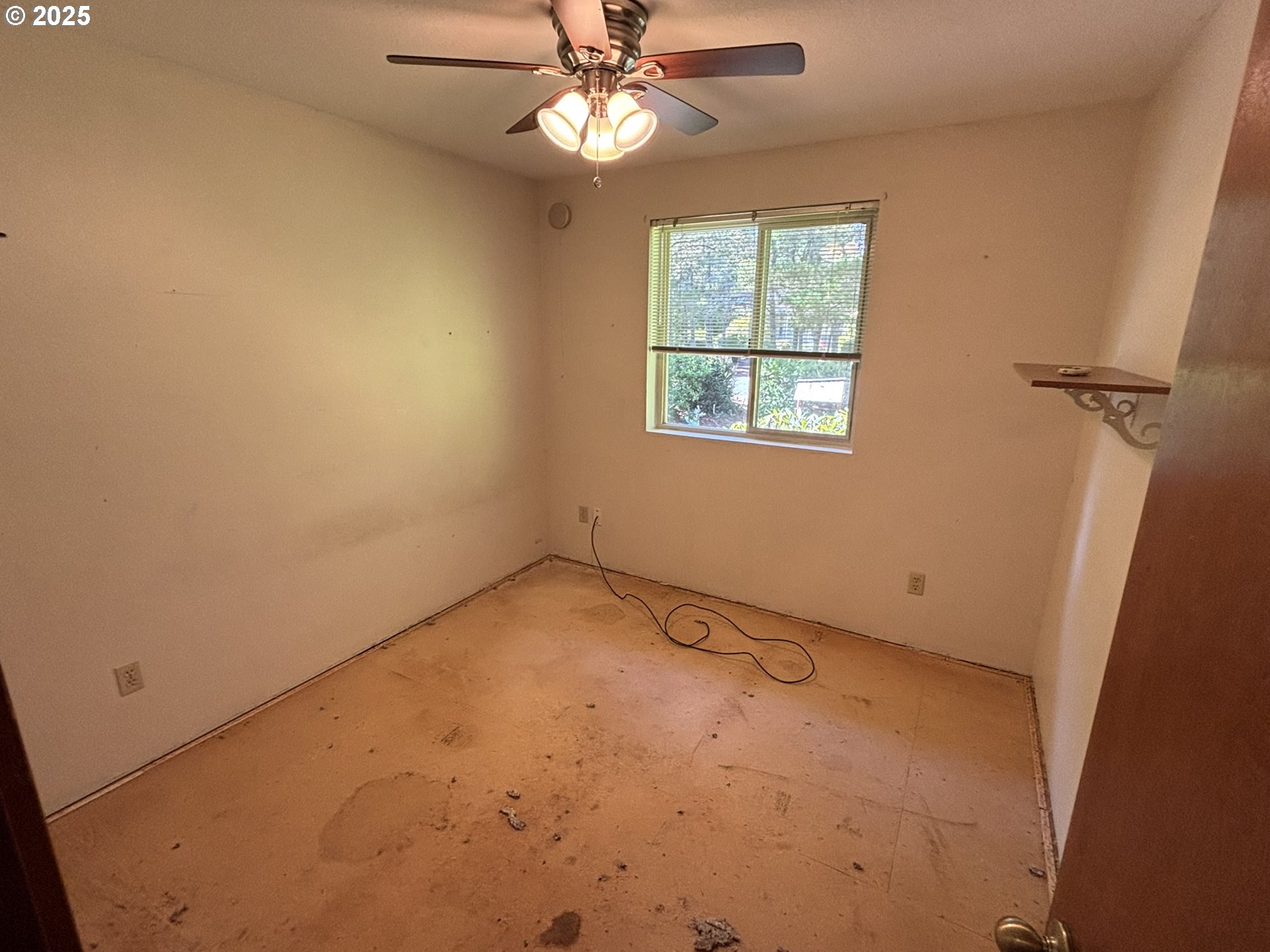 87803 Sandrift Street Florence, OR 97439 - Photo 16 of 39