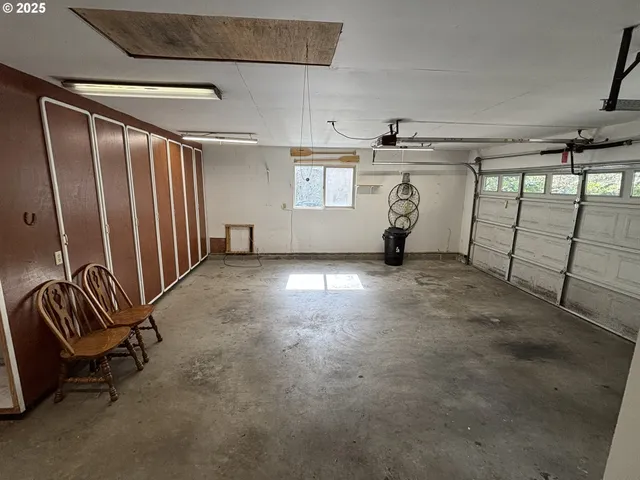 $399,999 | 87803 Sandrift Street, Florence, OR 97439