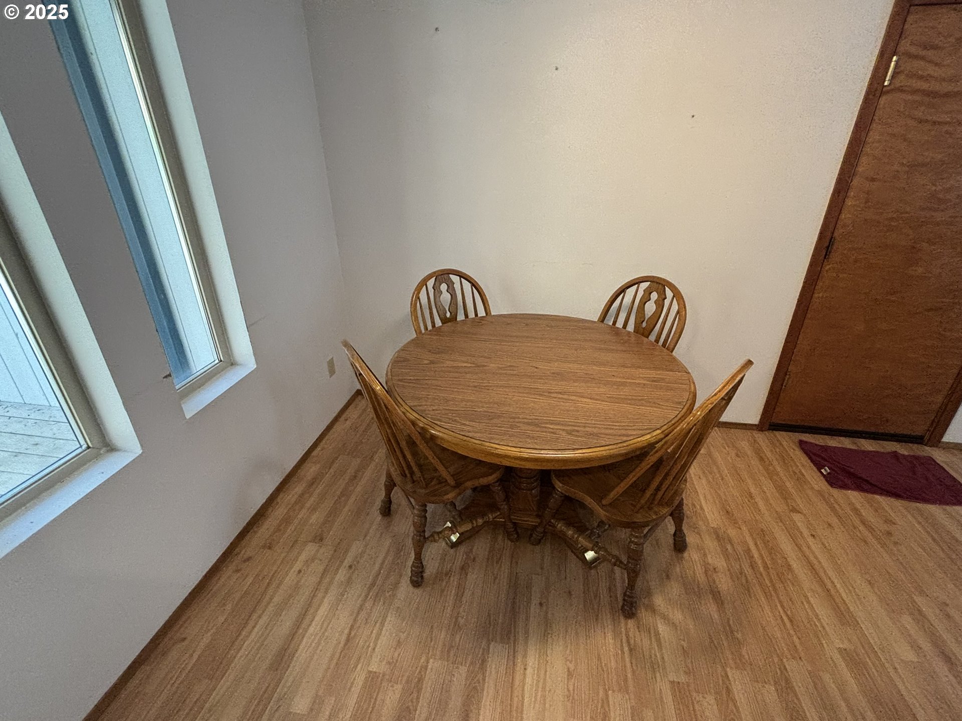 87803 Sandrift Street Florence, OR 97439 - Photo 8 of 39