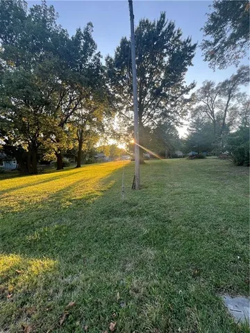 $49,000 | 16100 Speaker Avenue, Belton, MO 64012