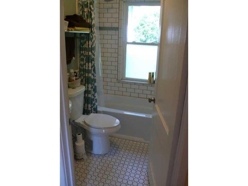 1006 May Street Bangor, ME 04401 - Photo 13 of 21 Bathroom.