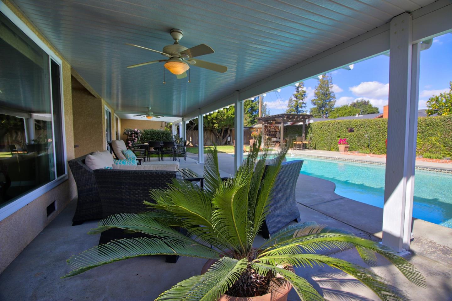 1829 Fallon Lane Modesto, CA 95355 - Photo 16 of 50 Gallery Image 16