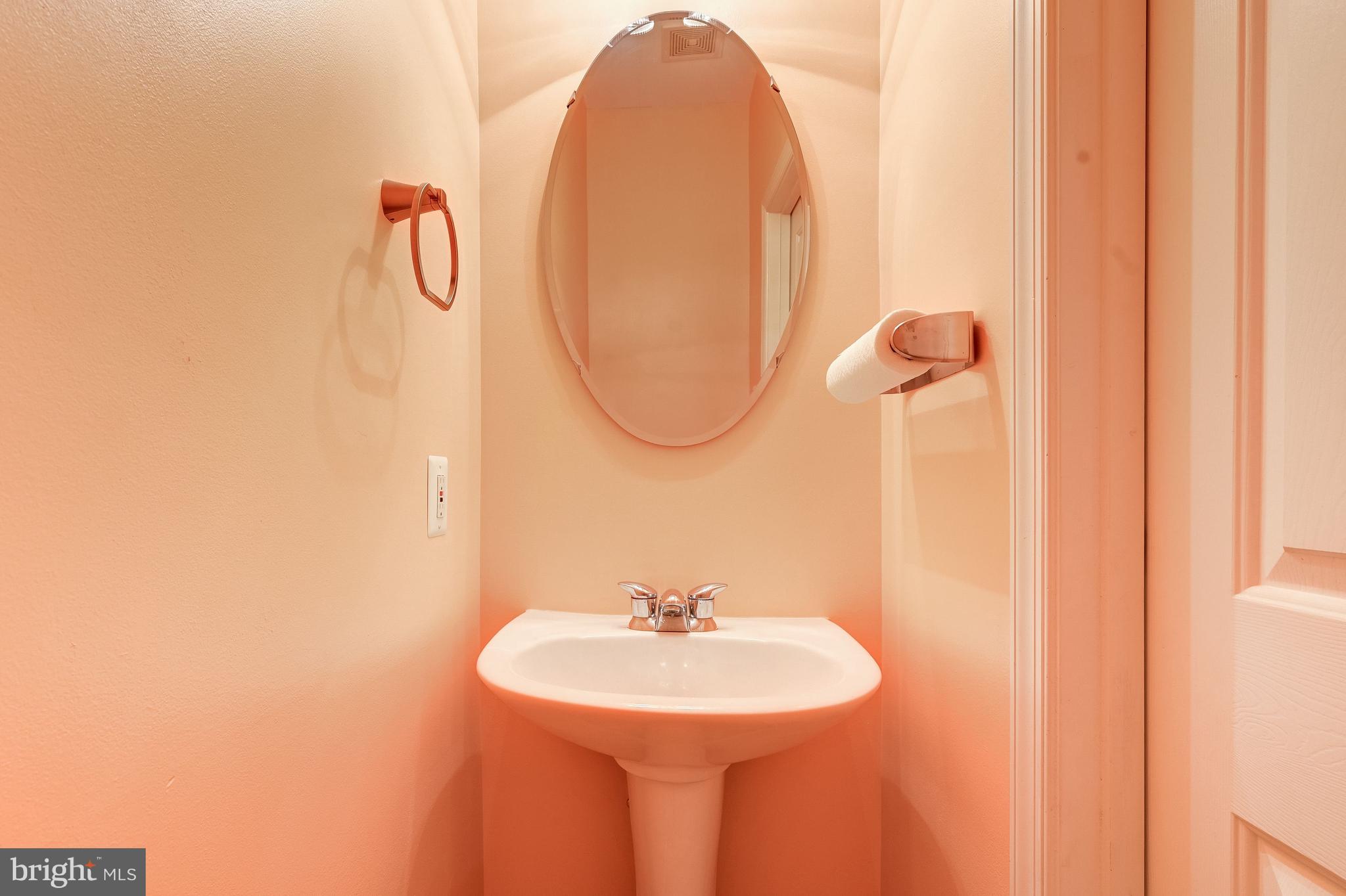 5607 Honeygo Ridge Court White Marsh, MD 21162 - Photo 17 of 47 Powder Room
