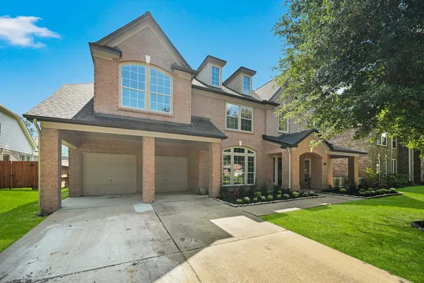 $675,000 | 16010 Ashvale Drive, Tomball, TX 77377