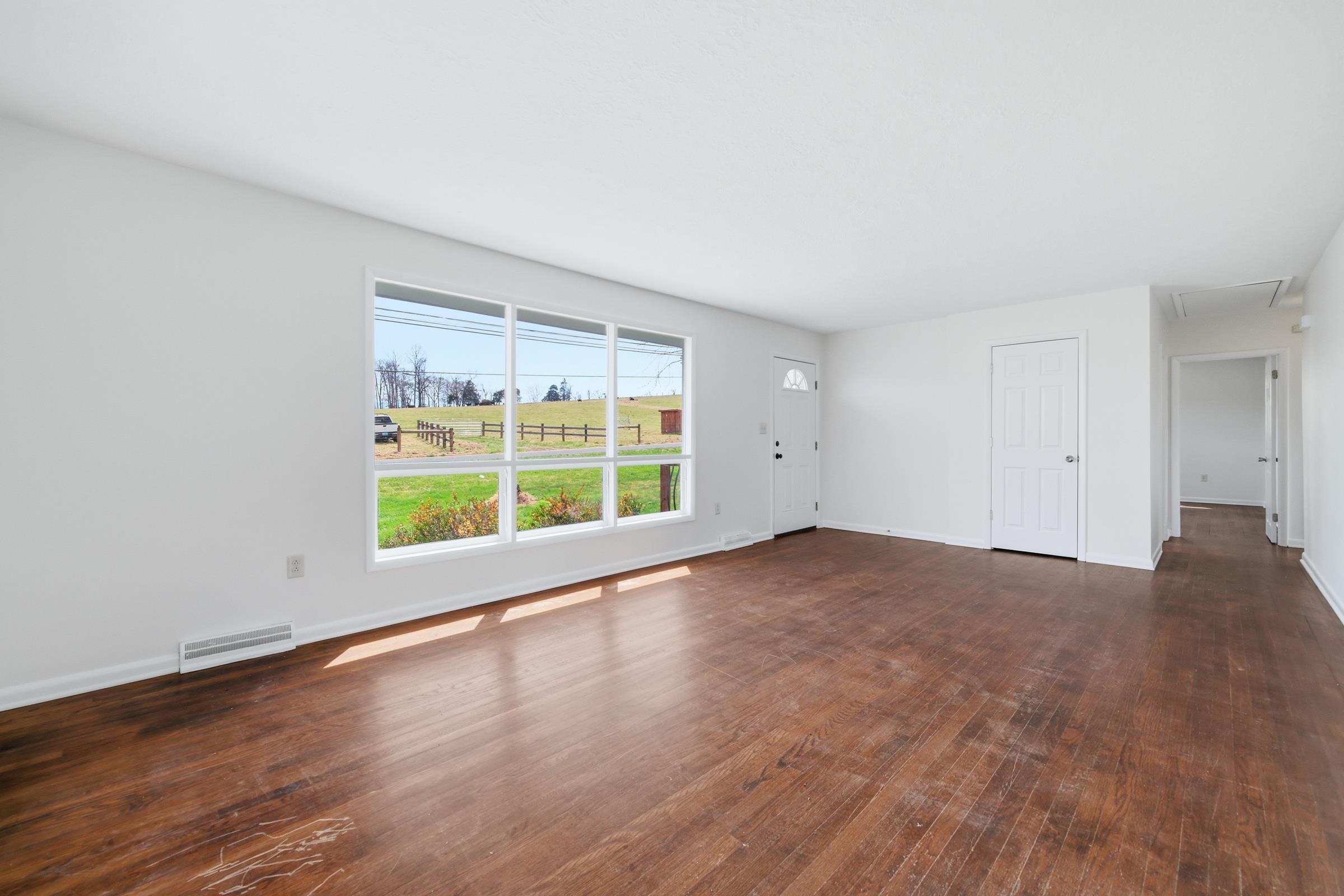 856 Leaksville Road Luray, VA 22835 - Photo 11 of 44