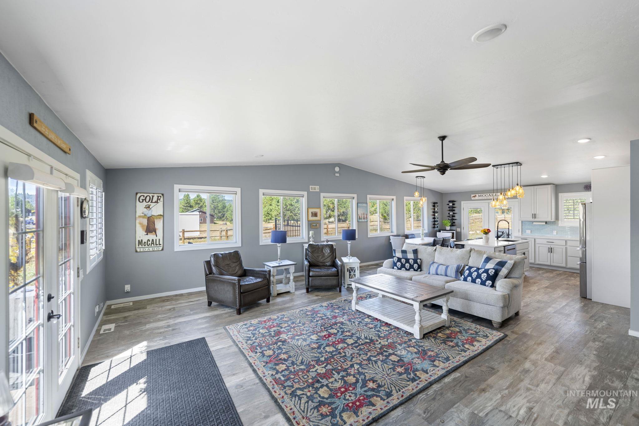 955 Valley View Lane McCall, ID 83638 - Photo 4 of 29