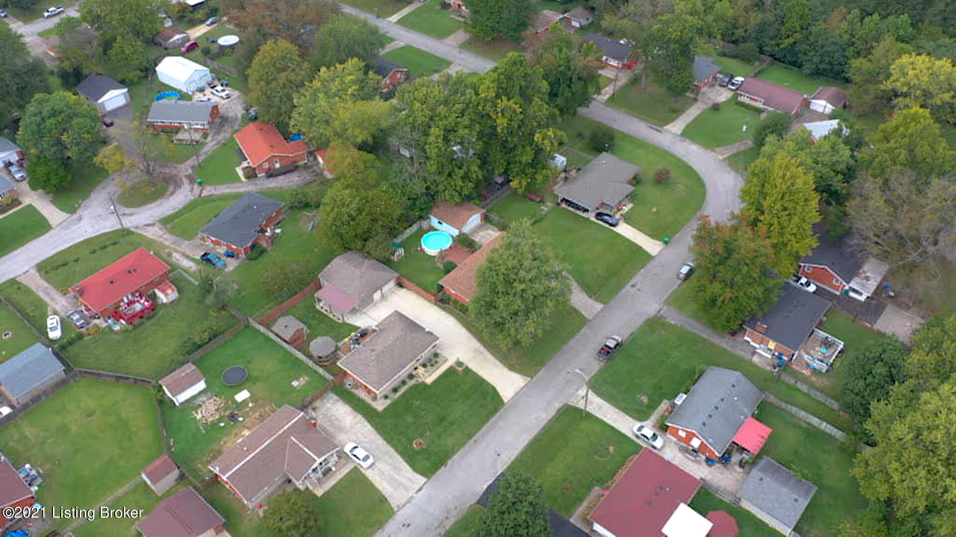6306 Hunters Grove Road Louisville, KY 40216 - Photo 55 of 58 GameChanger 2k.00_00_03_16.Still004