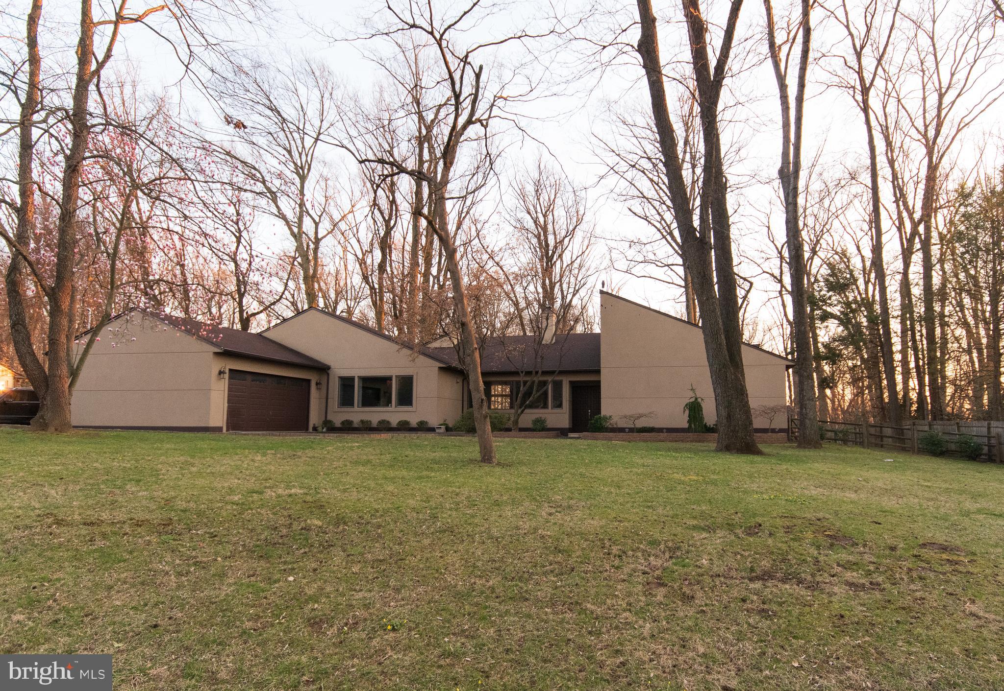 326 Brae Bourn Road Huntingdon Valley, PA 19006 - Photo 1 of 38 Gallery Image 1