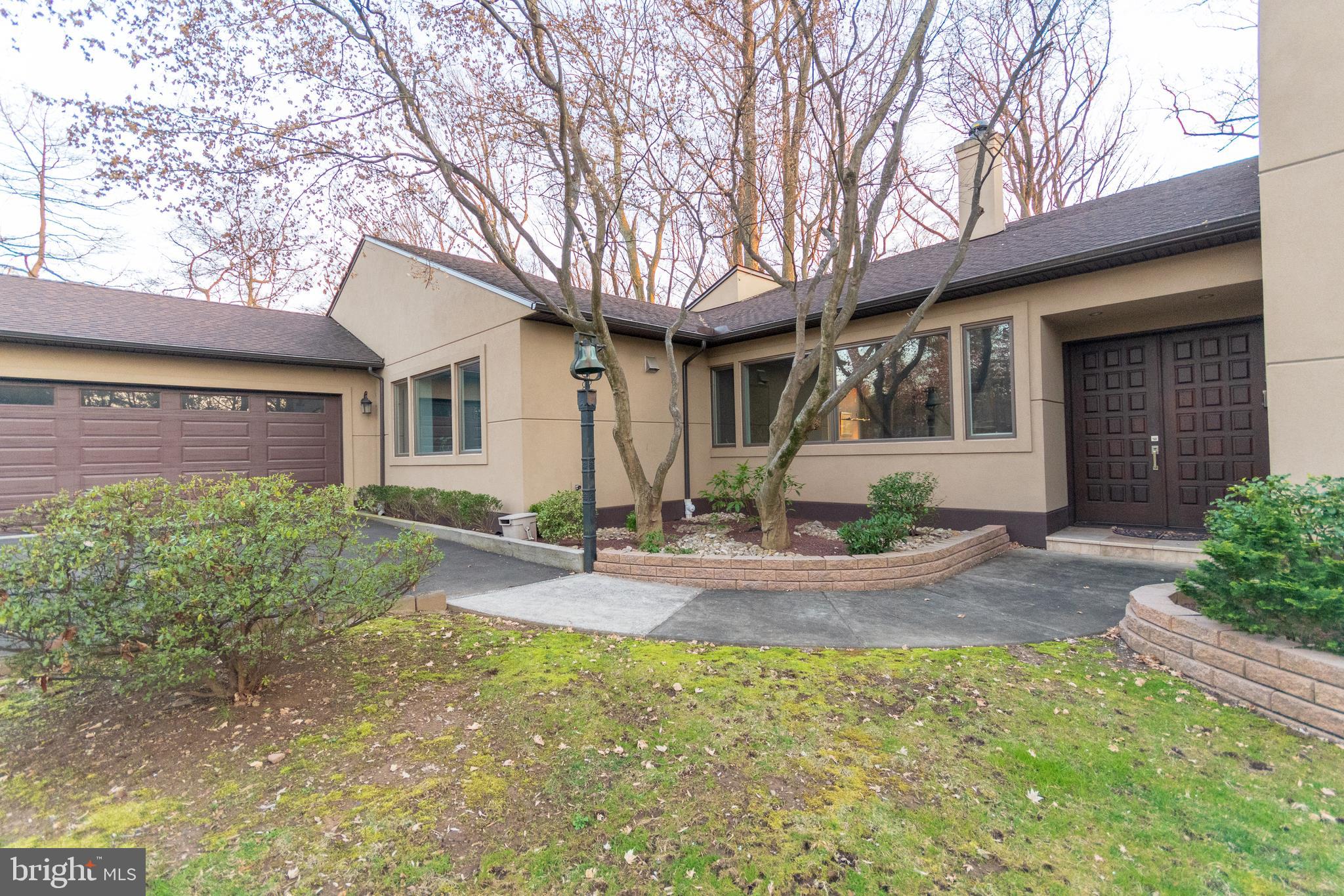 326 Brae Bourn Road Huntingdon Valley, PA 19006 - Photo 3 of 38 Gallery Image 3