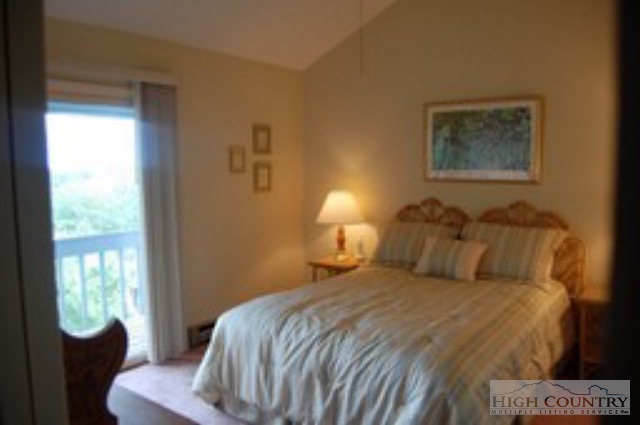 154 Mountain View Road Linville, NC 28646 - Photo 15 of 17 Gallery Image 15