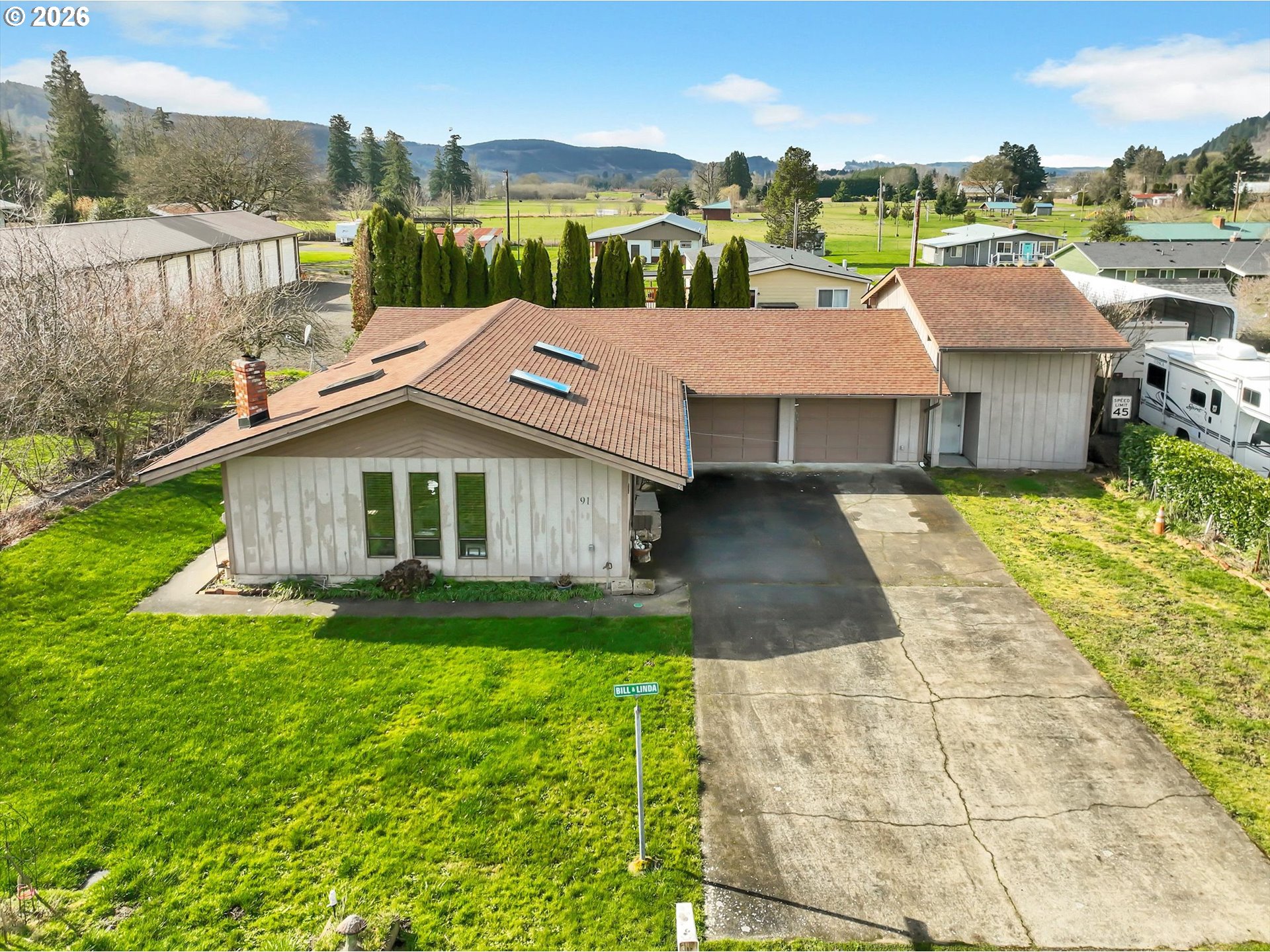 91 Godfrey Road Mossyrock, WA 98564 - Photo 37 of 47 an aerial view of a house
