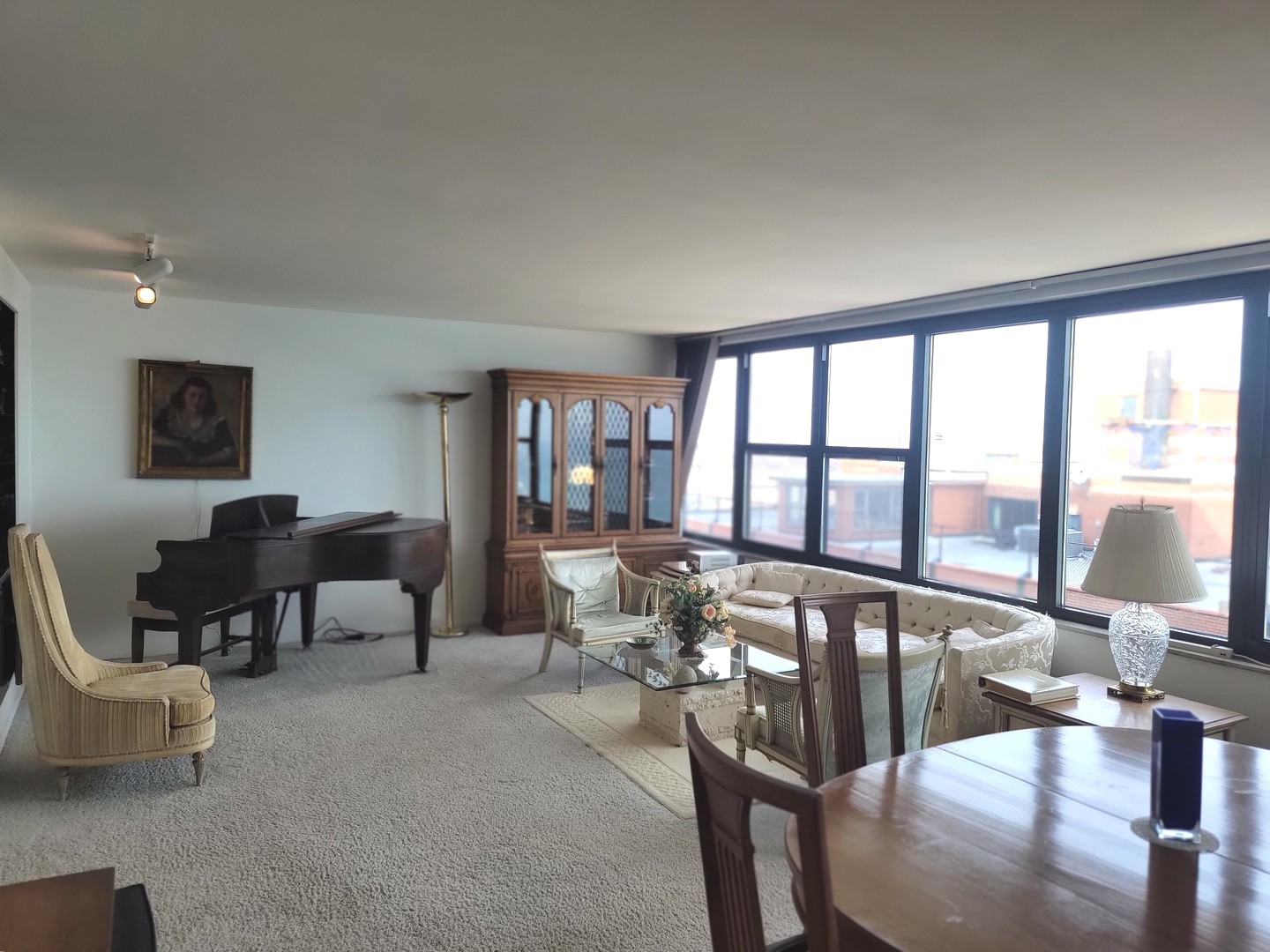 5801 North Sheridan Road, Unit 15B Chicago, IL 60660 - Photo 11 of 36 Gallery Image 11