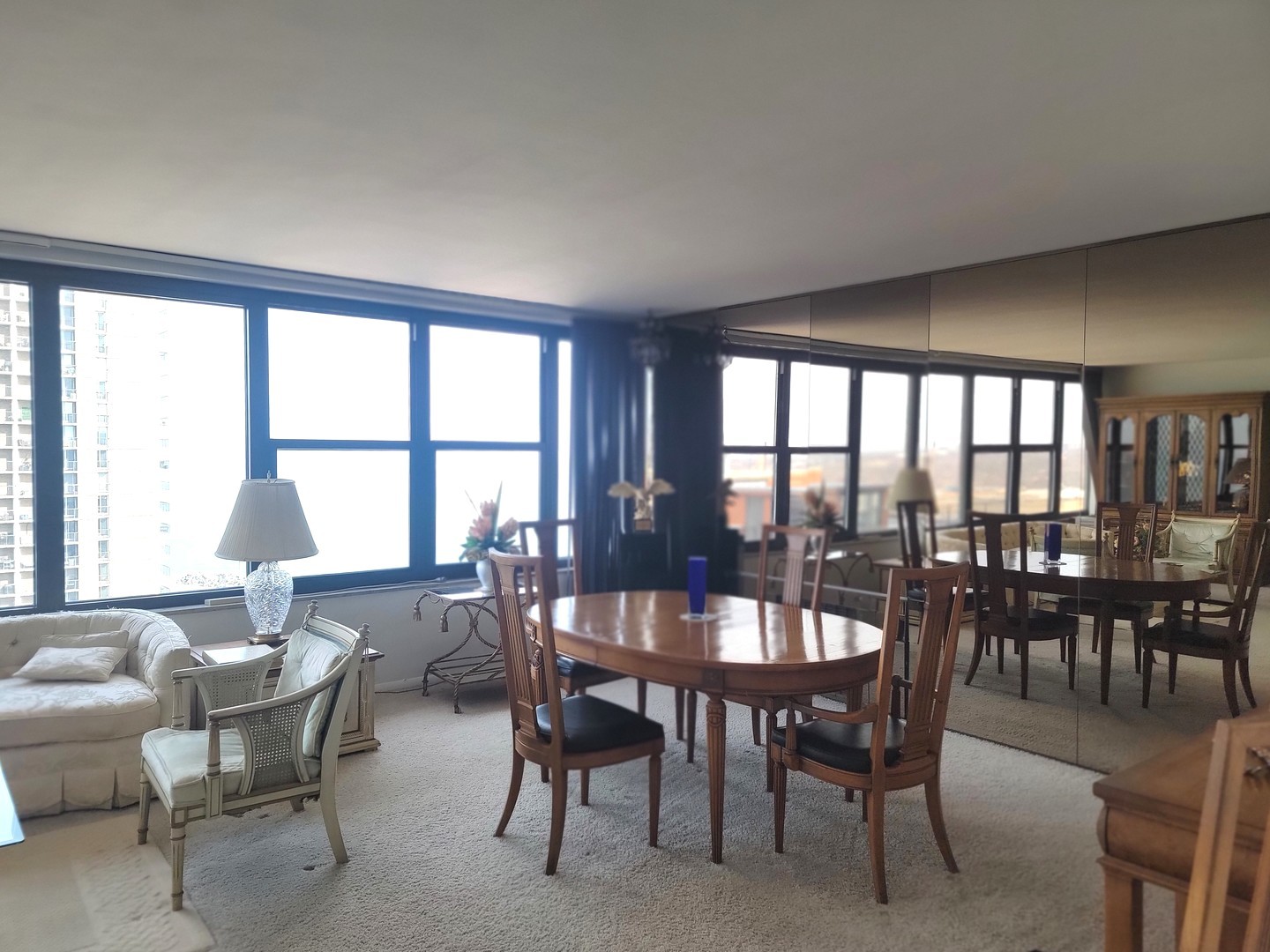 5801 North Sheridan Road, Unit 15B Chicago, IL 60660 - Photo 10 of 36 Gallery Image 10