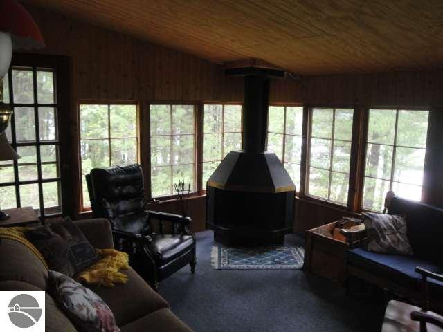 9103 Gedman Road Mancelona, MI 49659 - Photo 9 of 14 1737538-8.JPG