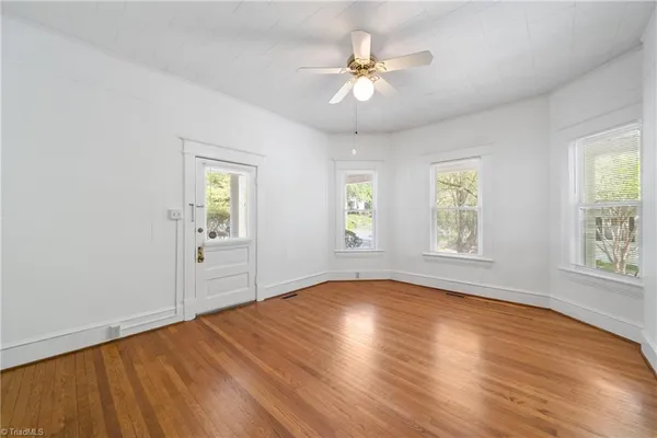 $499,500 | 301 South Sunset Drive, Winston-Salem, NC 27103