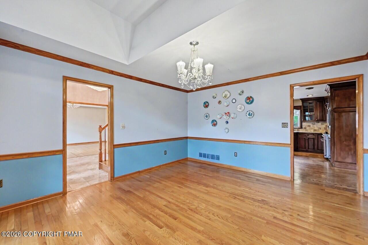 2134 Fox Run Road Stroudsburg, PA 18360 - Photo 23 of 110 2134 Fox Run photo 22