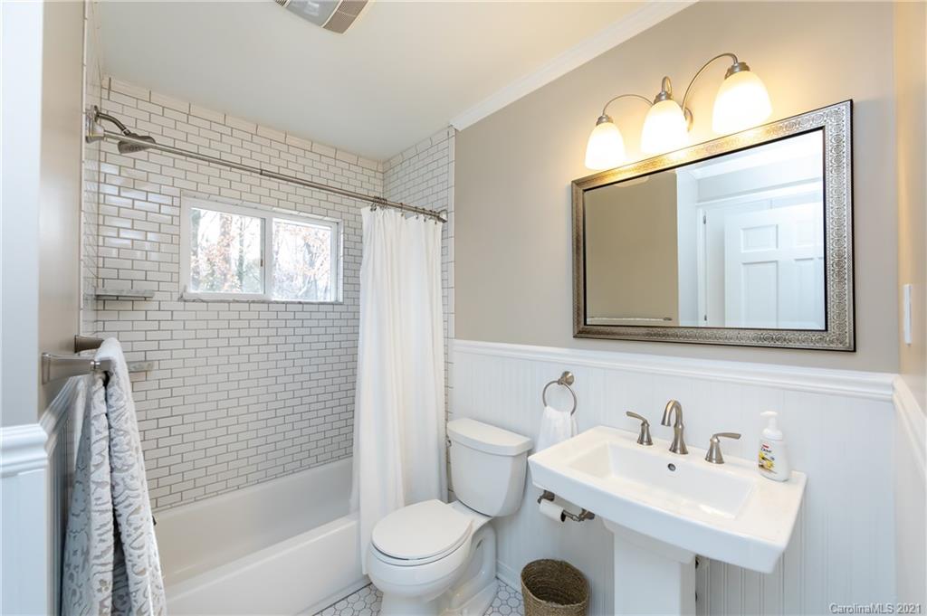 2101 Sagamore Road Charlotte, NC 28209 - Photo 21 of 38 Gallery Image 21