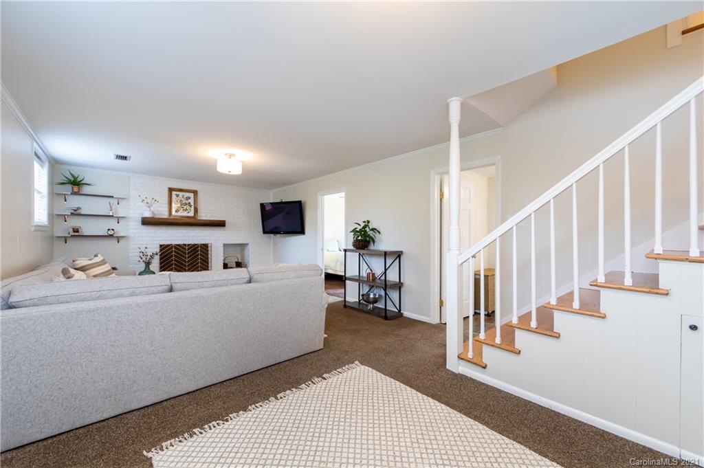 2101 Sagamore Road Charlotte, NC 28209 - Photo 23 of 38 Gallery Image 23