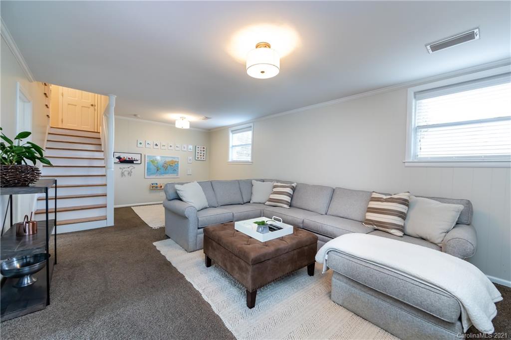 2101 Sagamore Road Charlotte, NC 28209 - Photo 24 of 38 Gallery Image 24