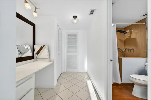 $260,000 | 420 64th Avenue, Unit 201, St. Petersburg, FL 33706