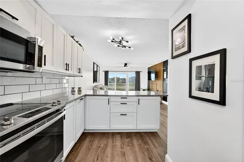 $260,000 | 420 64th Avenue, Unit 201, St. Petersburg, FL 33706