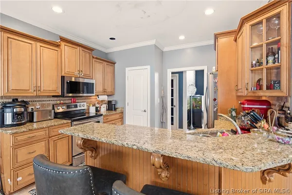 $444,900 | 12106 Greenbriar Boulevard, Sellersburg, IN 47172