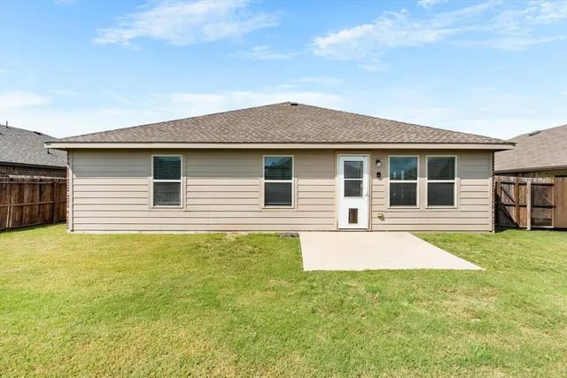 $2,300 | 1023 Cotton Gin Court, Royse City, TX 75189