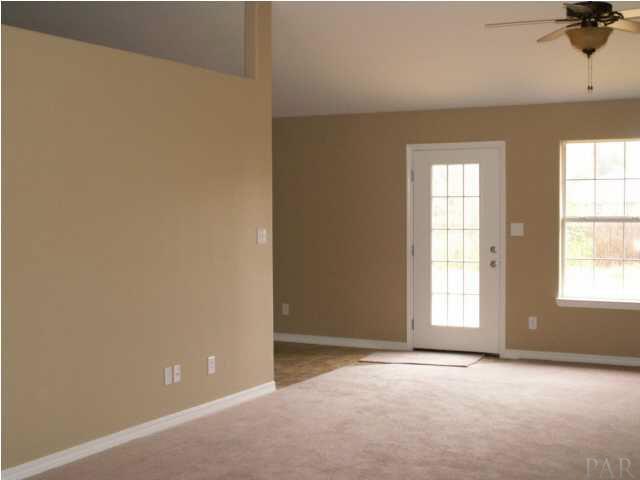 6001 Vanity Fair Road Milton, FL 32570 - Photo 3 of 12 Gallery Image 3