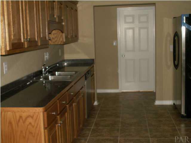 6001 Vanity Fair Road Milton, FL 32570 - Photo 6 of 12 Gallery Image 6