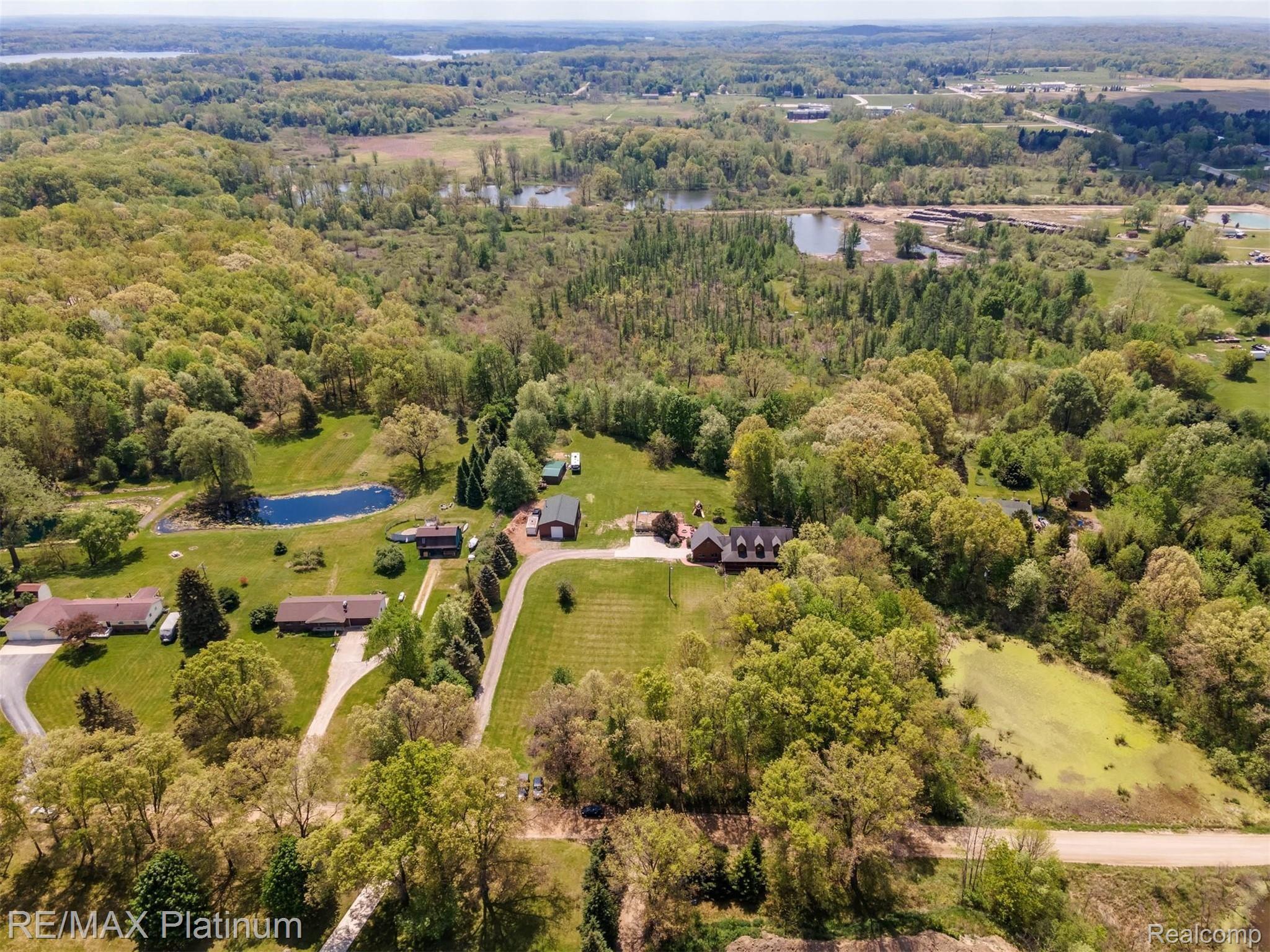 4200 Sweet Road Howell, MI 48843 - Photo 5 of 45 70-4200 Sweet Rd-WindowStill-Real-Estate-Photography-6.jpg