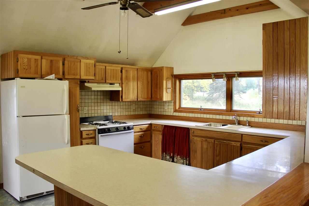 5820 Grace Road Benzonia, MI 49616 - Photo 2 of 16 1880898-1.JPG