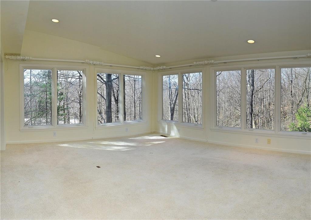 8234 Wilson Road Indianapolis, IN 46278 - Photo 17 of 41 Gallery Image 17