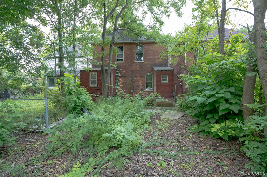 545 Rosedale Court Detroit, MI 48202 - Photo 33 of 58