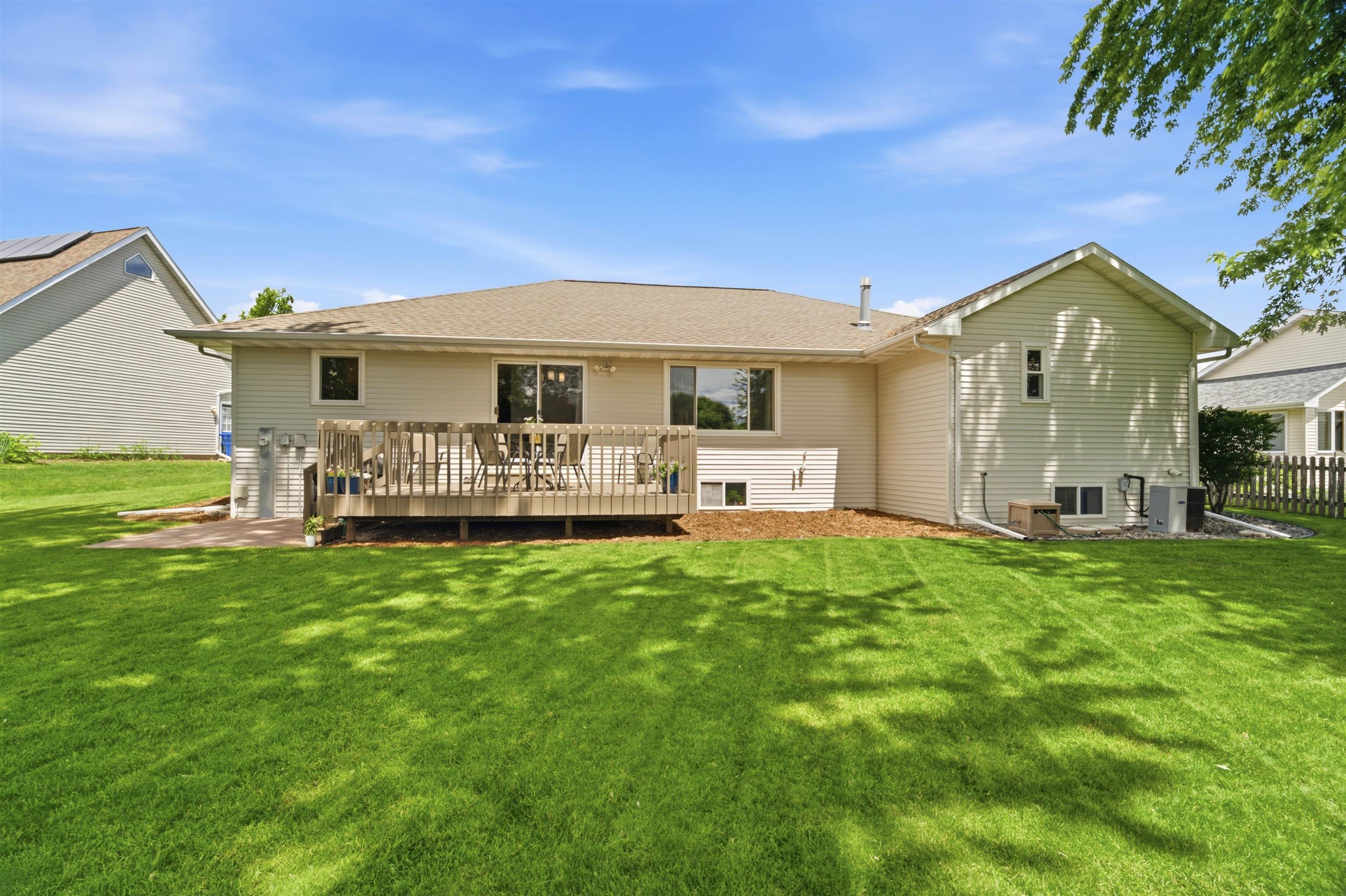127 Barefoot Court Appleton, WI 54913 - Photo 48 of 57