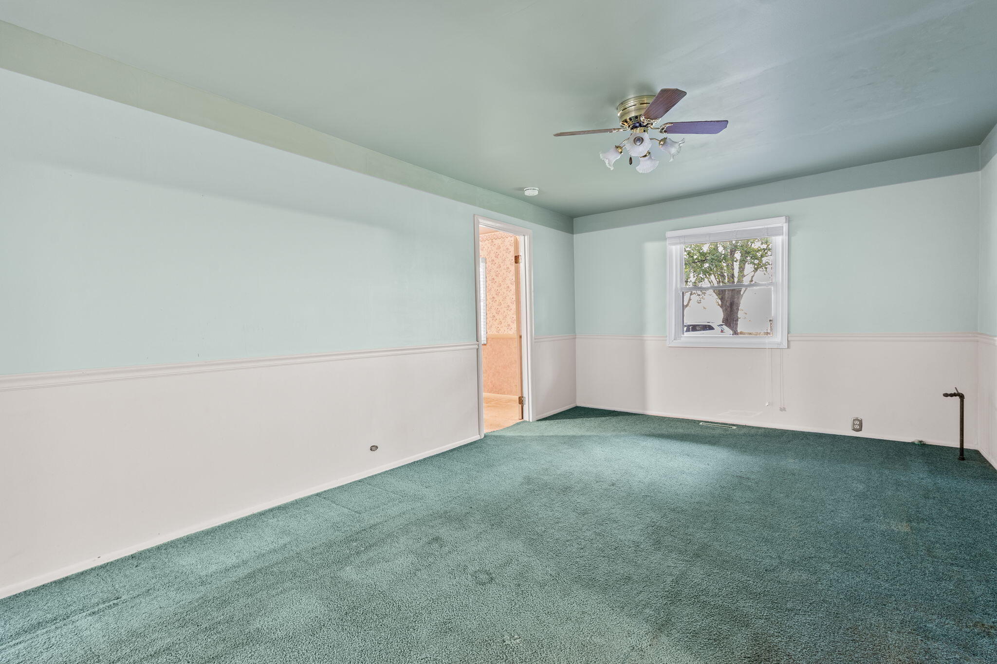 115 West Division Road Valparaiso, IN 46385 - Photo 9 of 23 2048x1365