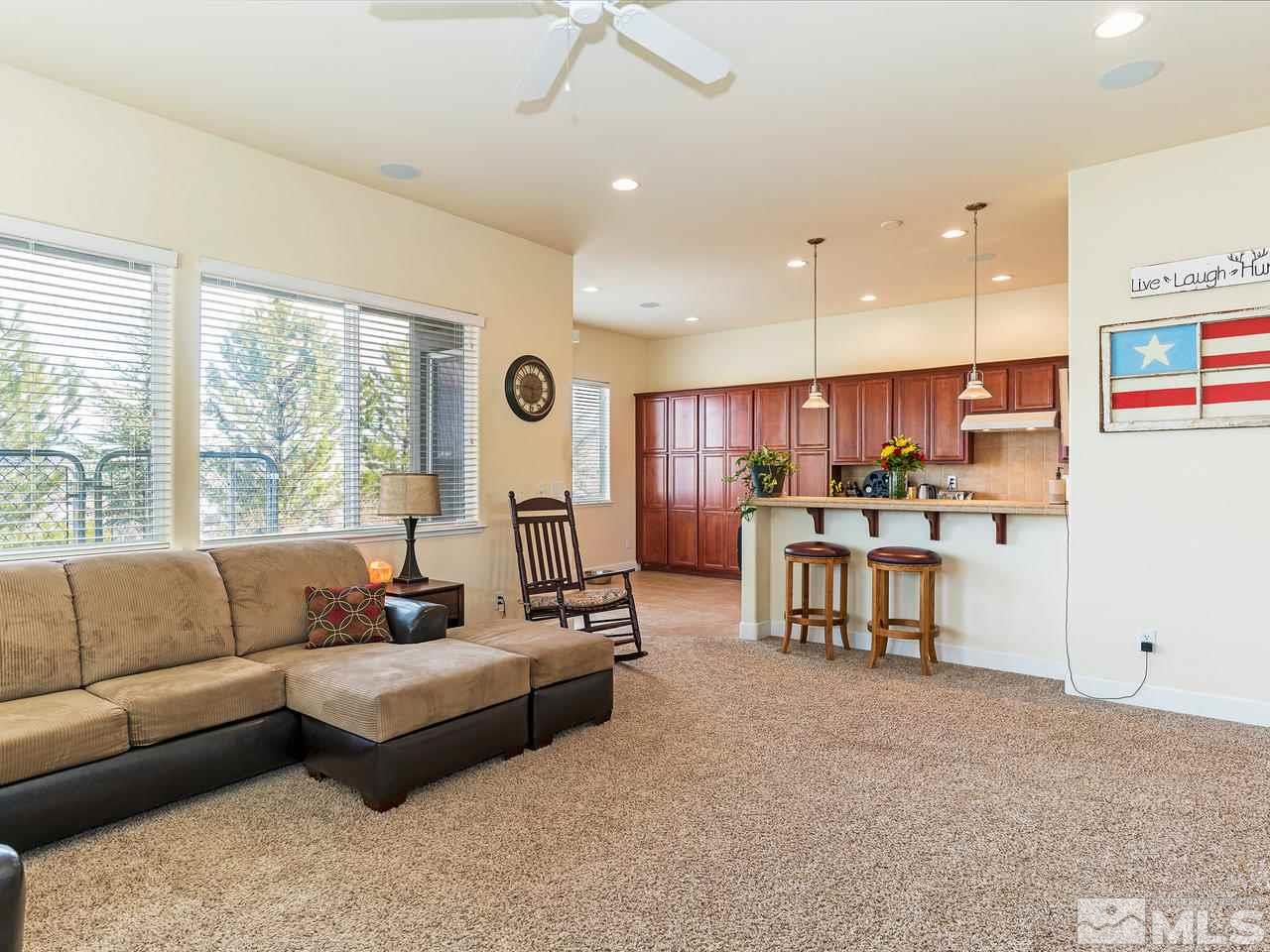 475 Stonegate Court Reno, NV 89506 - Photo 4 of 16 Photo 4